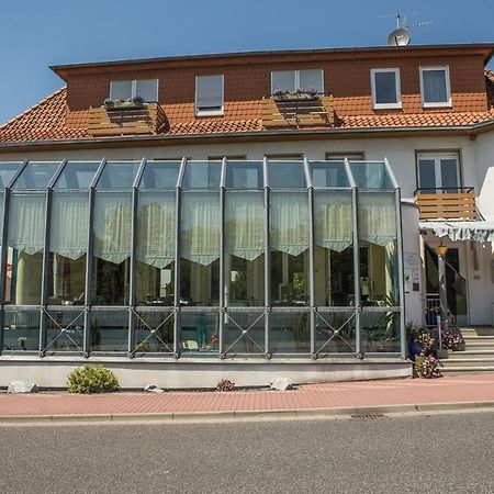 Landhotel Weinrich Naumburg  Bagian luar foto