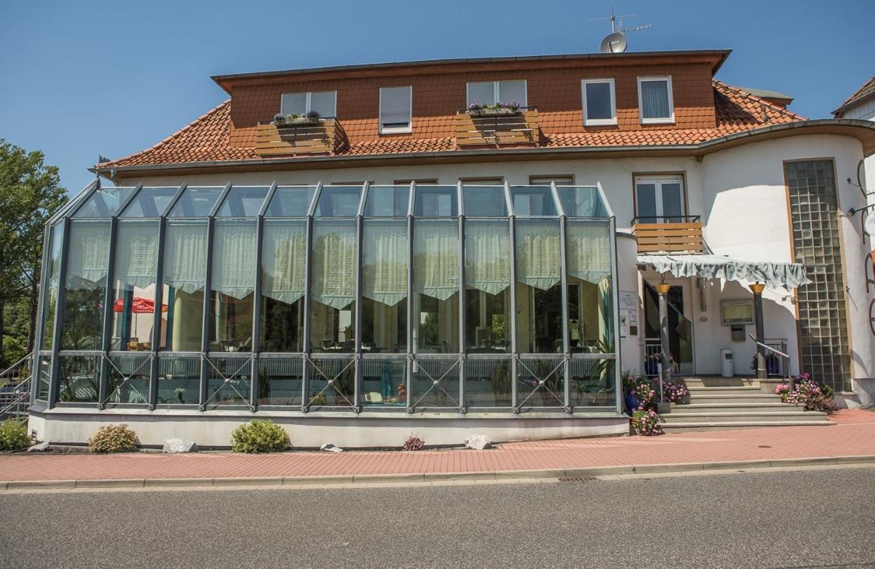 Landhotel Weinrich Naumburg  Bagian luar foto